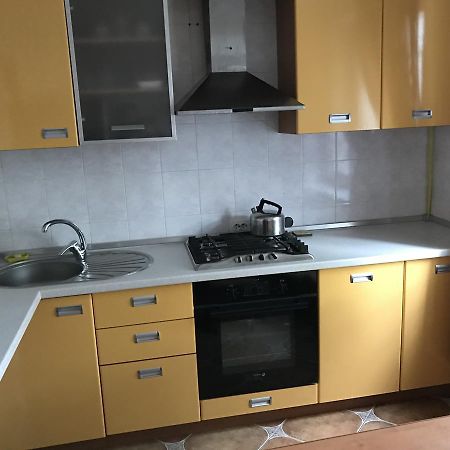 Beautiful Apartment On Korolenka 31 Vinnicja Kültér fotó